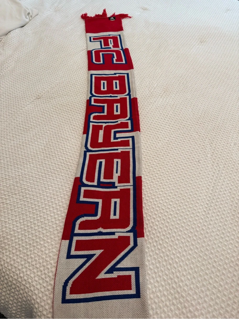 adidas Red and White FC Bayern München Kids Scarf